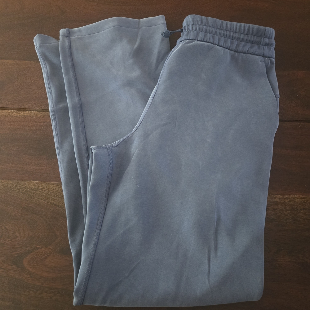 Dusty Blue Lululemon Sweats